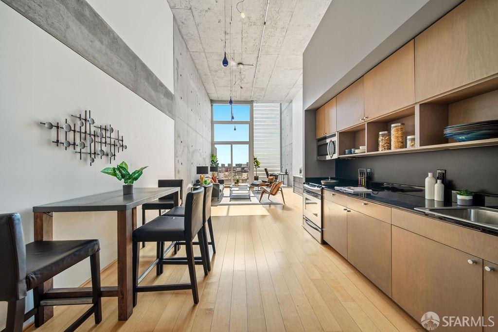 855 Folsom Street # 911