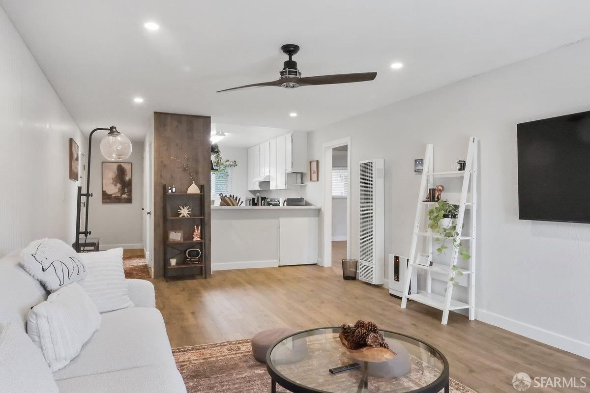 1060 Oak Grove Road # 64