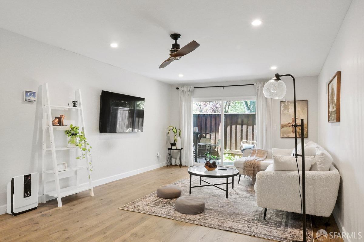 1060 Oak Grove Road # 64