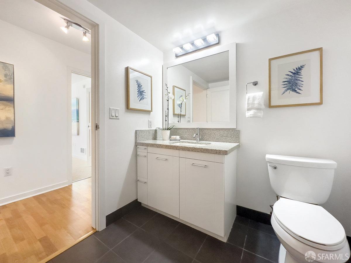 170 King Street # 714