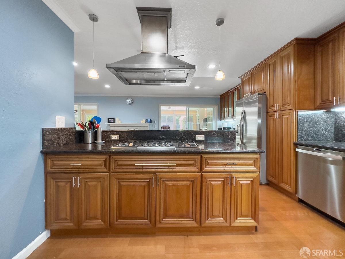 2493 Camino De Jugar