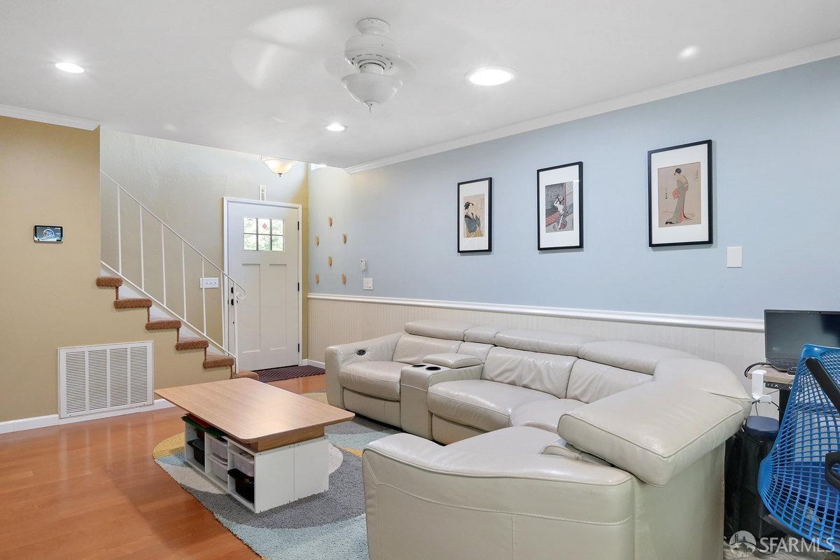 2493 Camino De Jugar