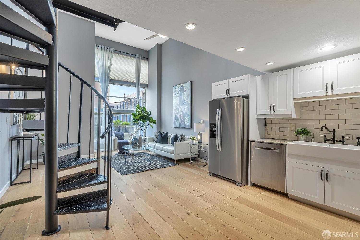 175 Bluxome Street # 325