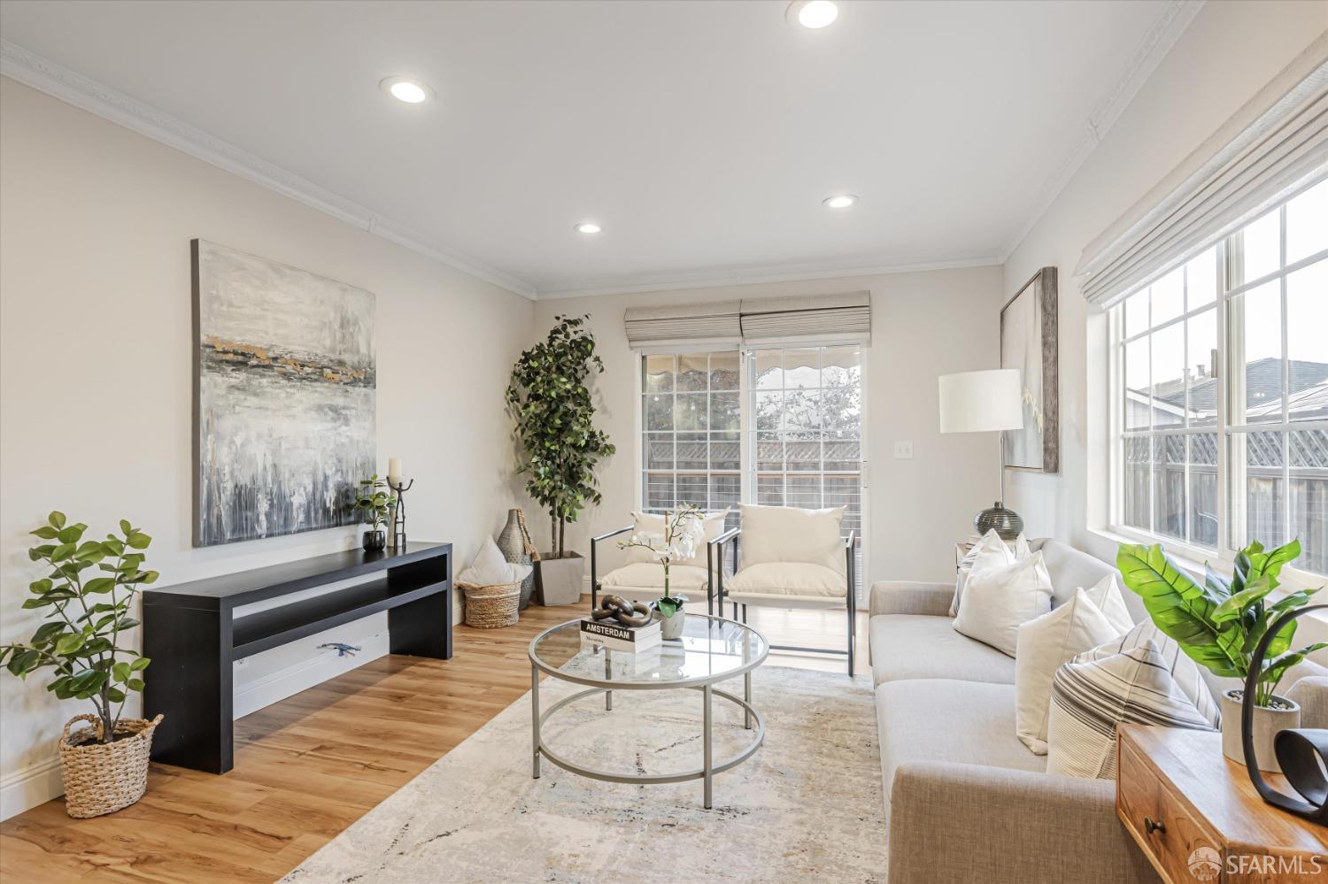 19435 Santa Maria Avenue