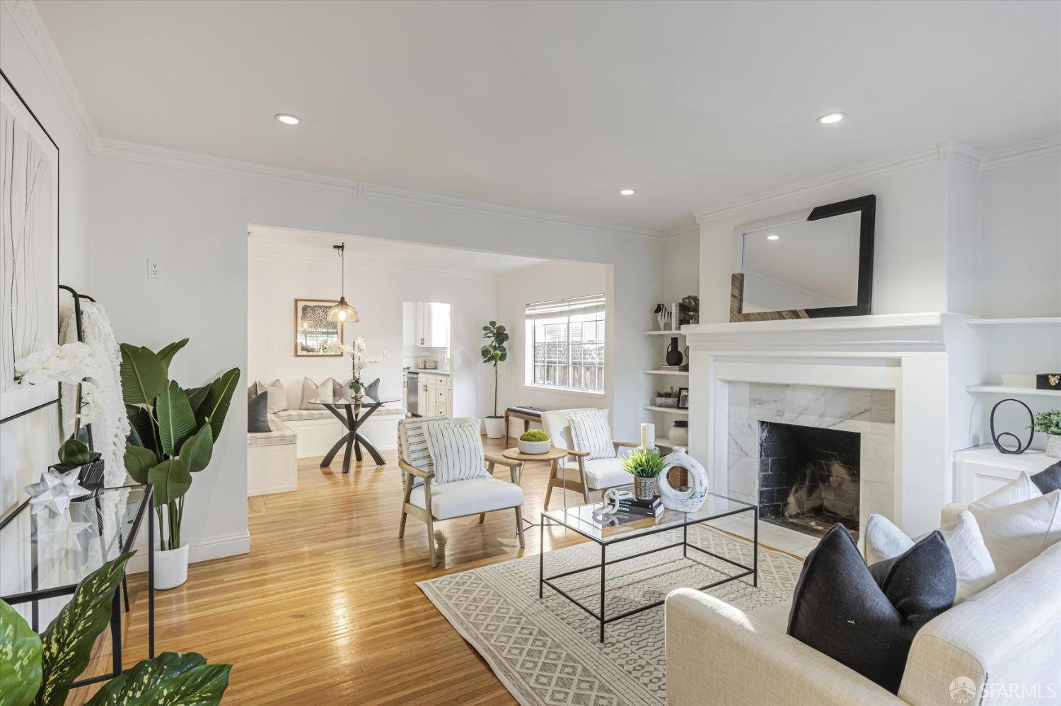 19435 Santa Maria Avenue