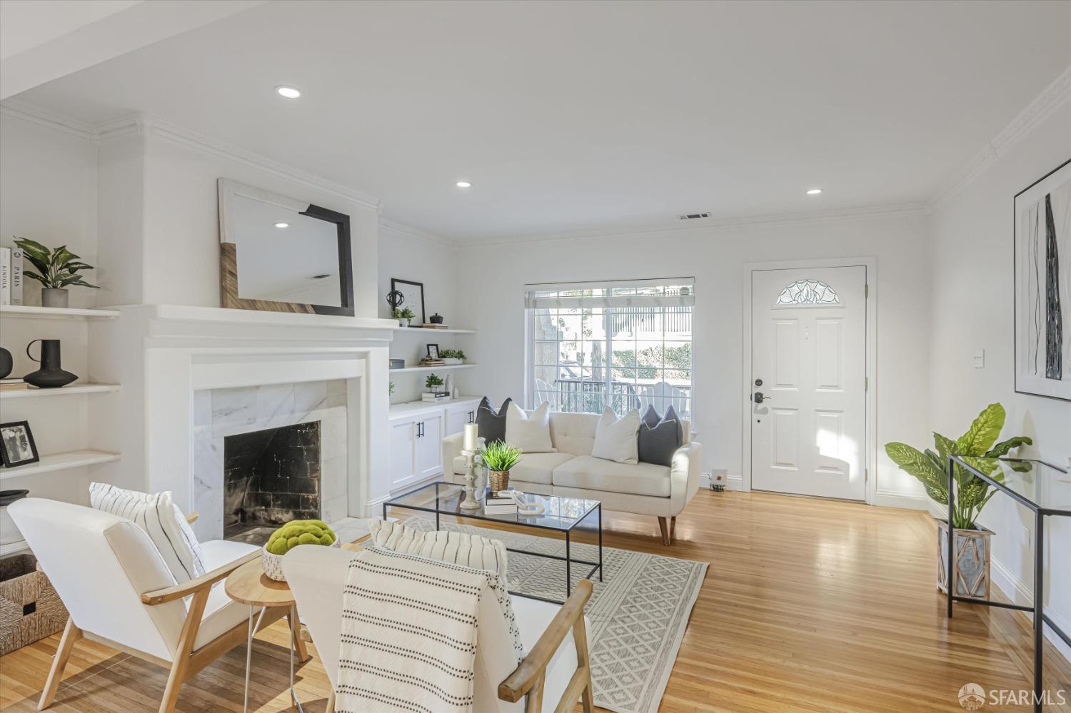 19435 Santa Maria Avenue