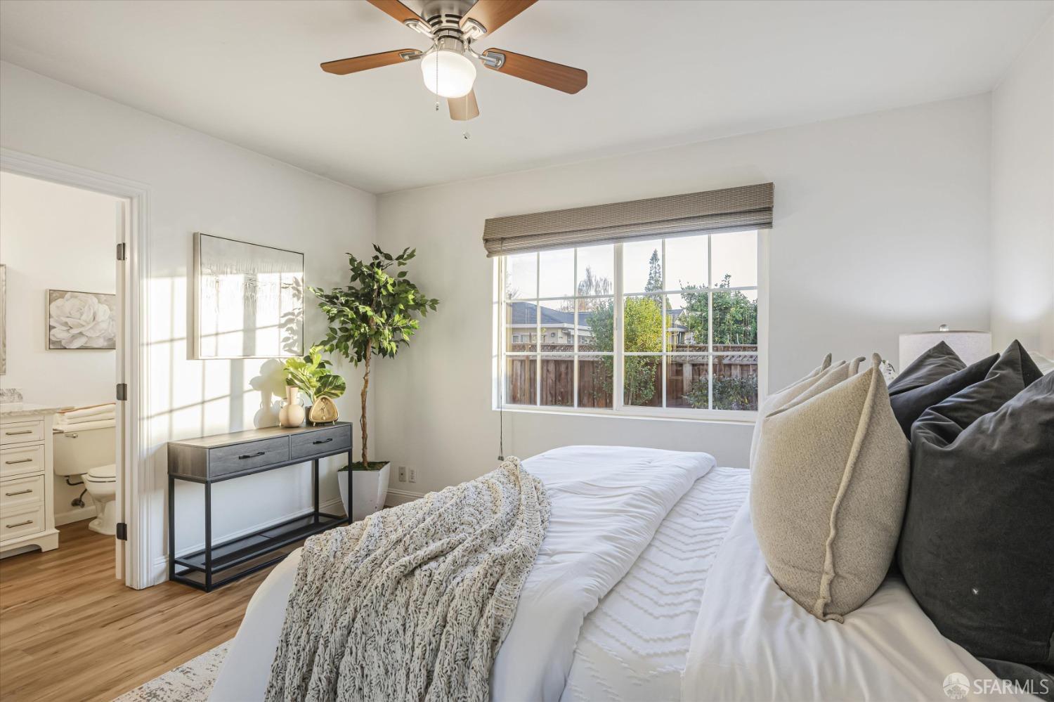 19435 Santa Maria Avenue