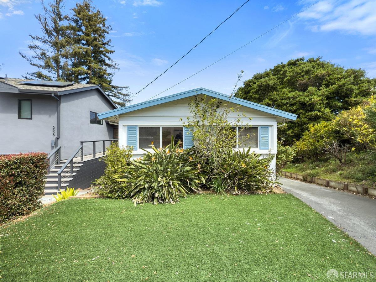 2631 Monterey Street