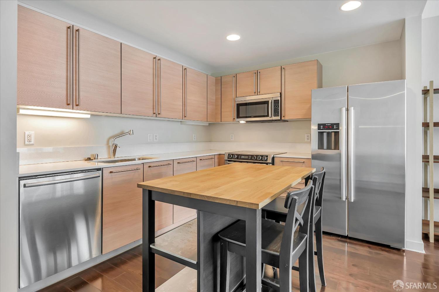 1160 Mission Street # 2005