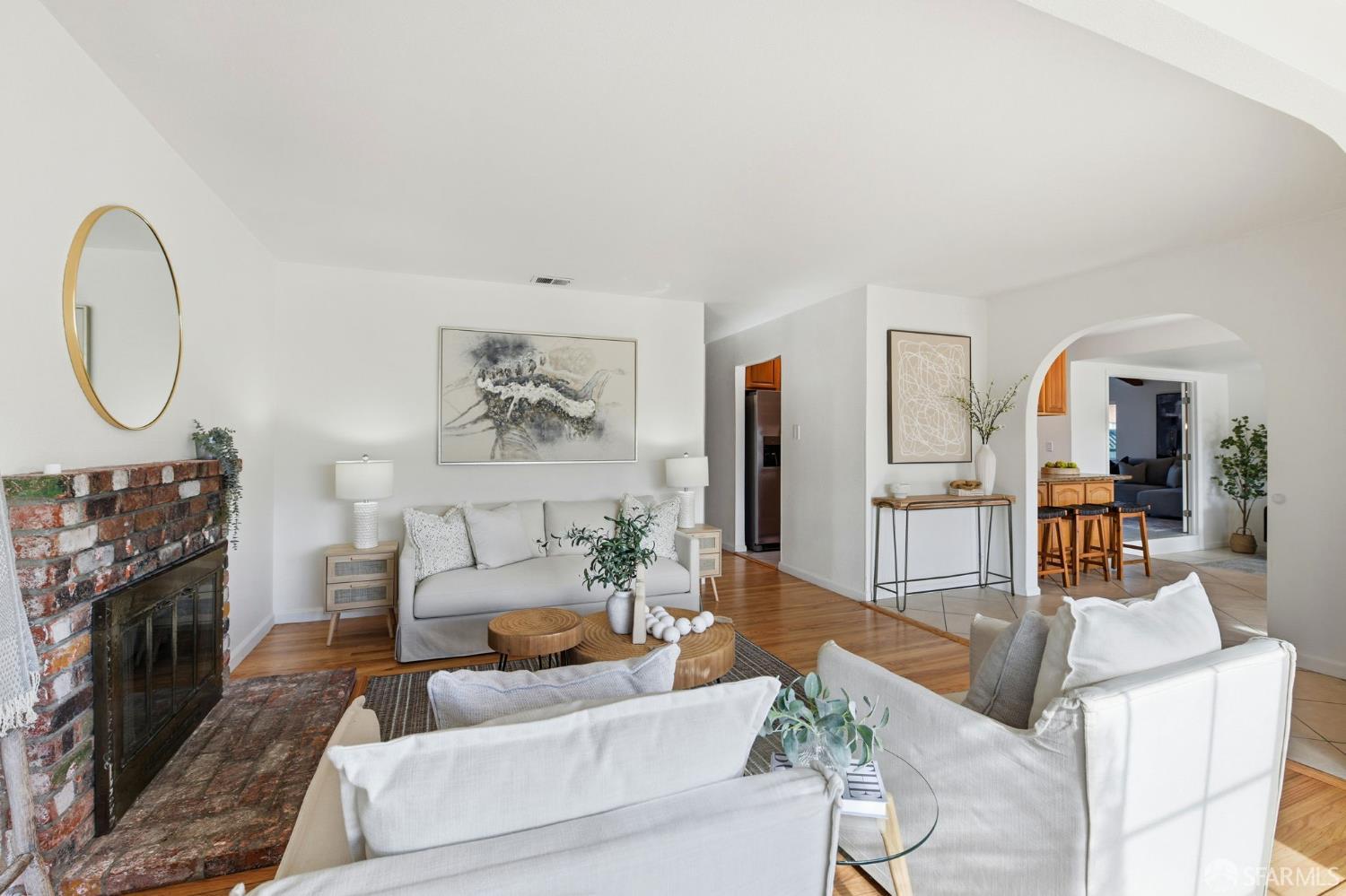 2671 Hawthorne Avenue