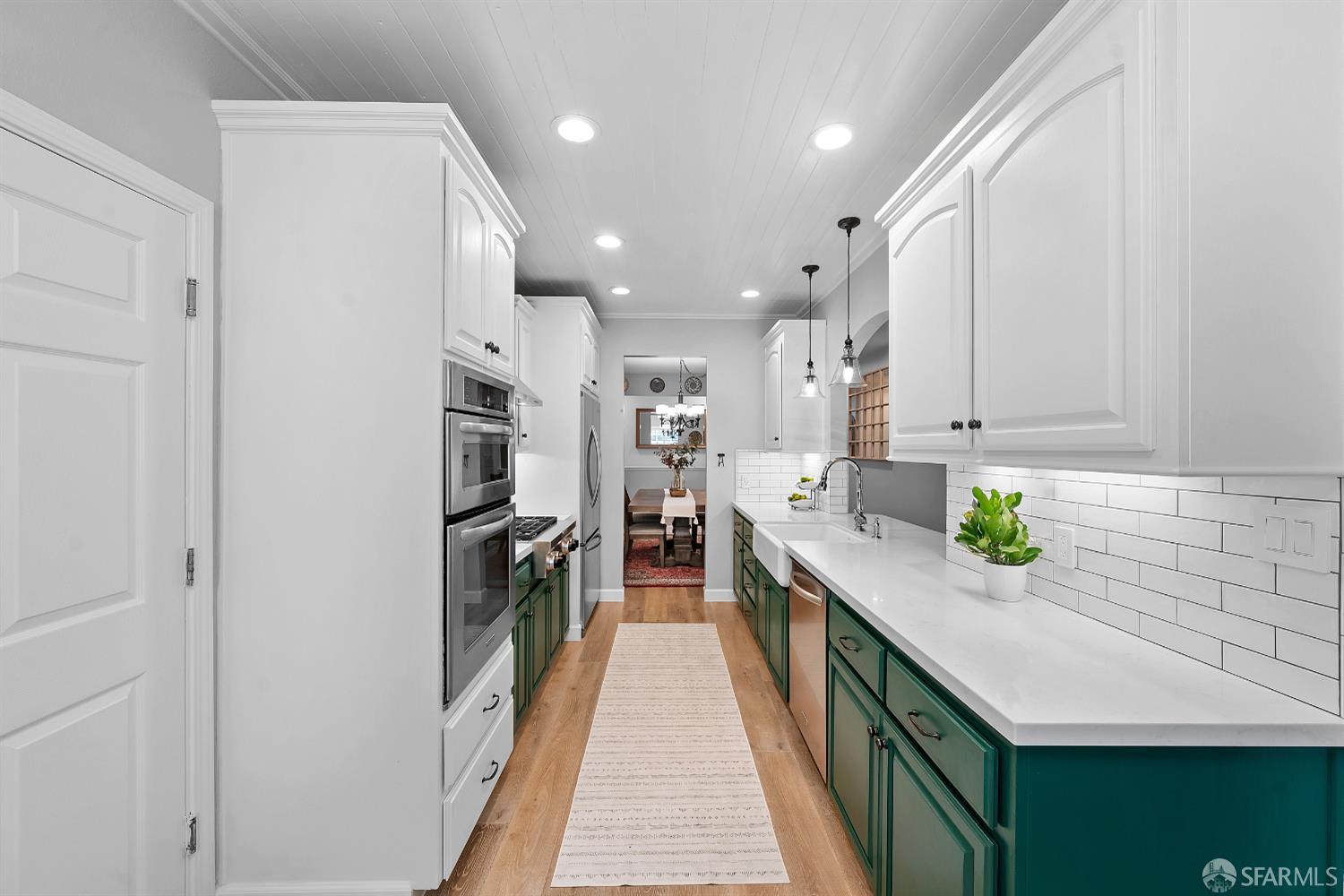 3299 Runnymede Court