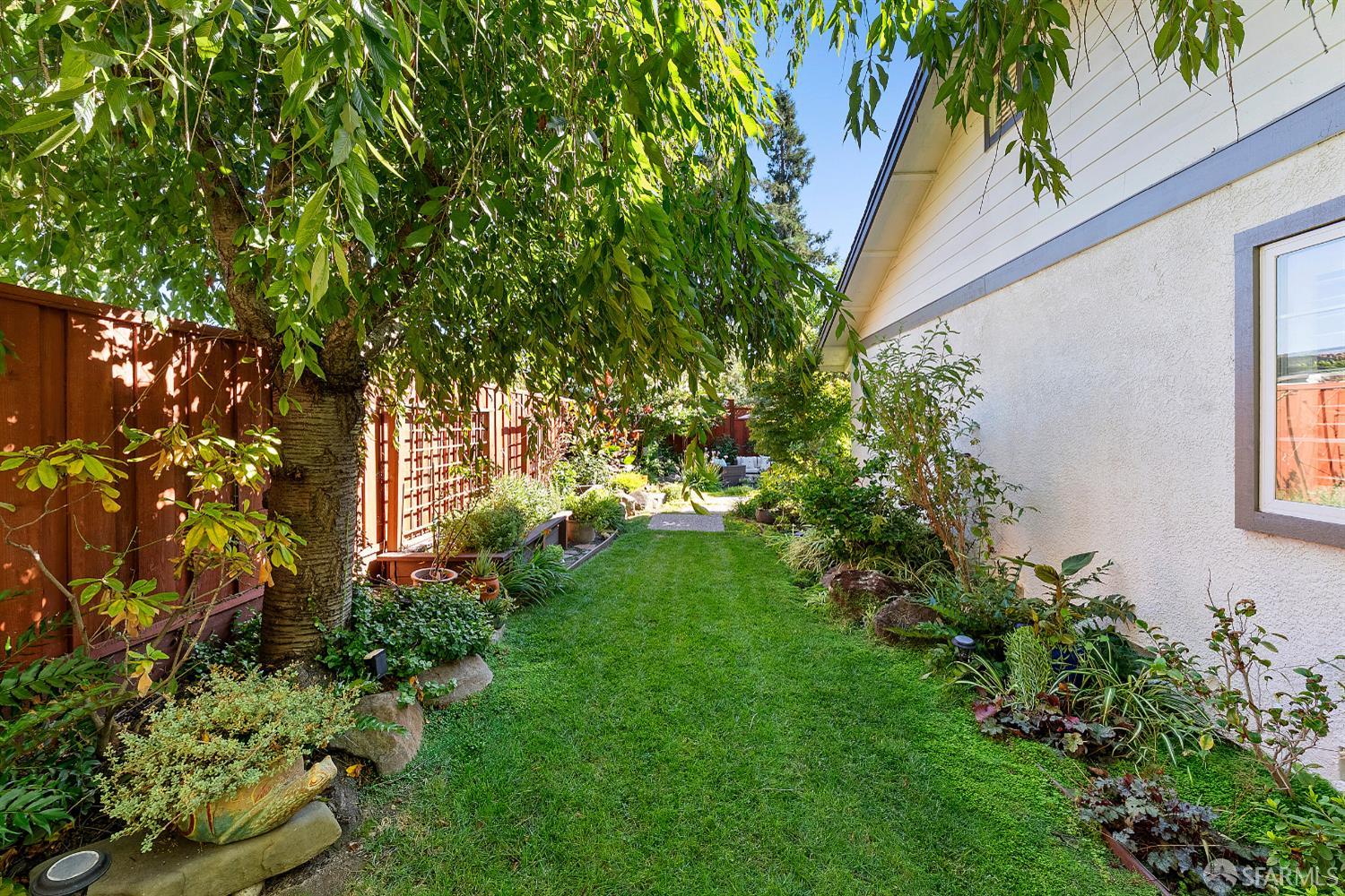 3299 Runnymede Court