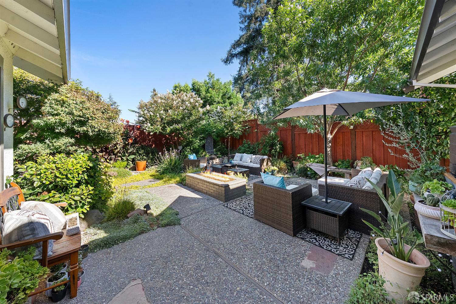 3299 Runnymede Court