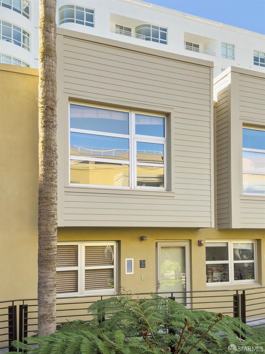 400 Spear Street # 206