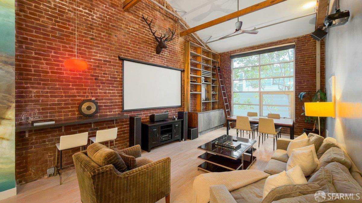 400 Spear Street # 206