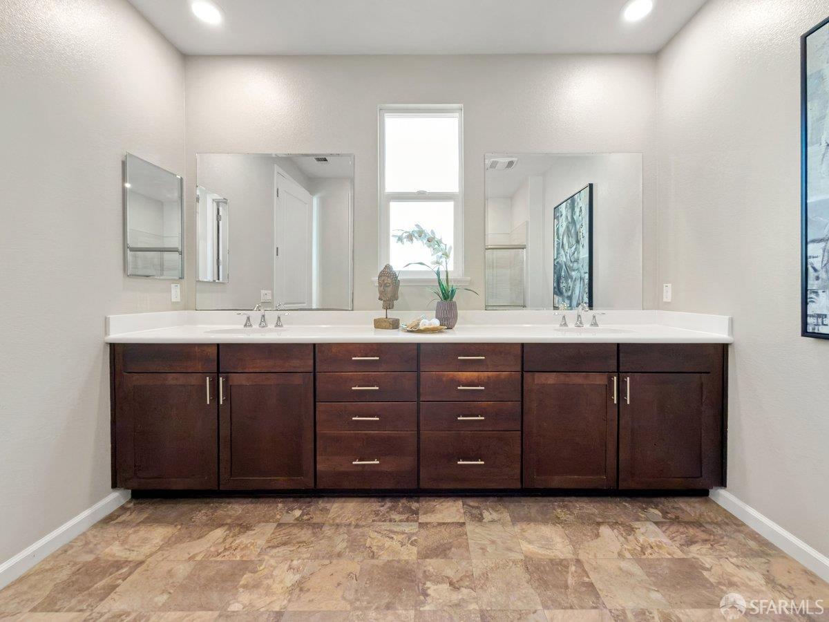 1017 Ocean View Avenue