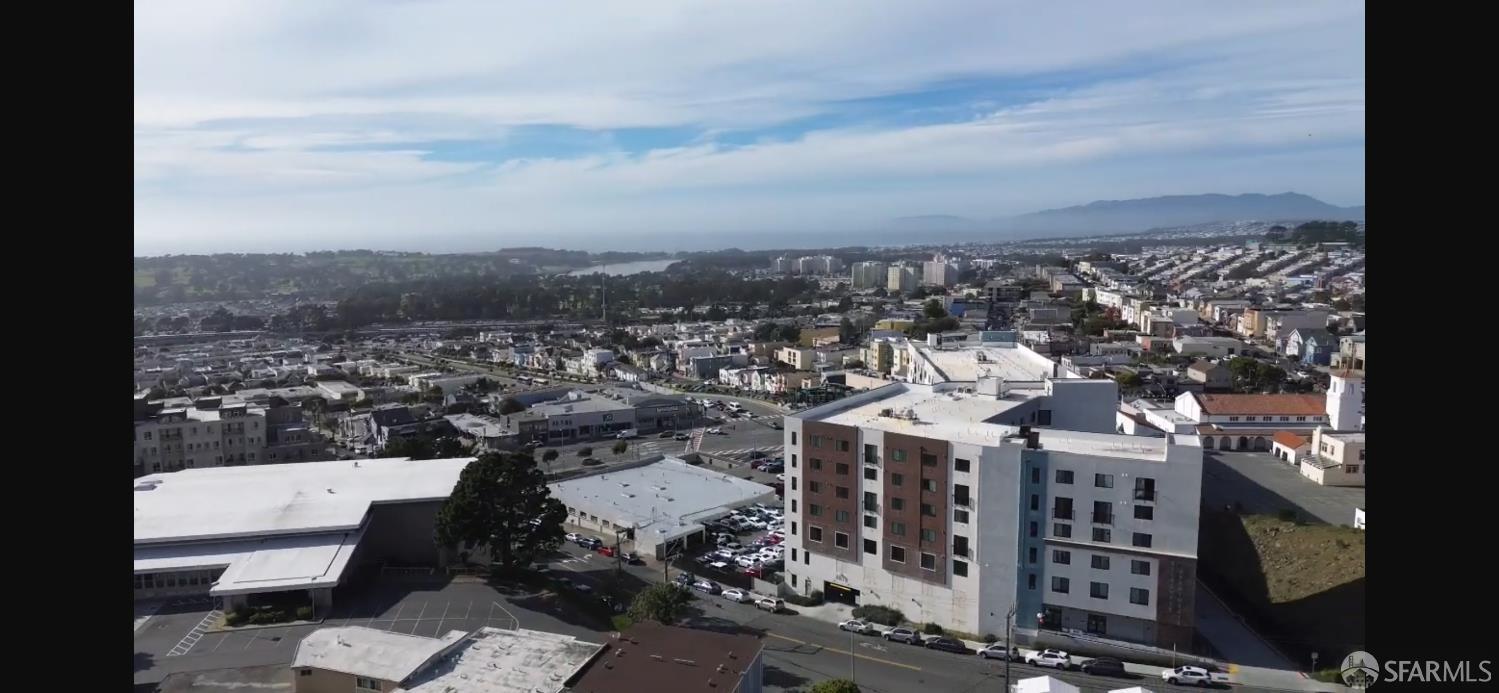 1017 Ocean View Avenue