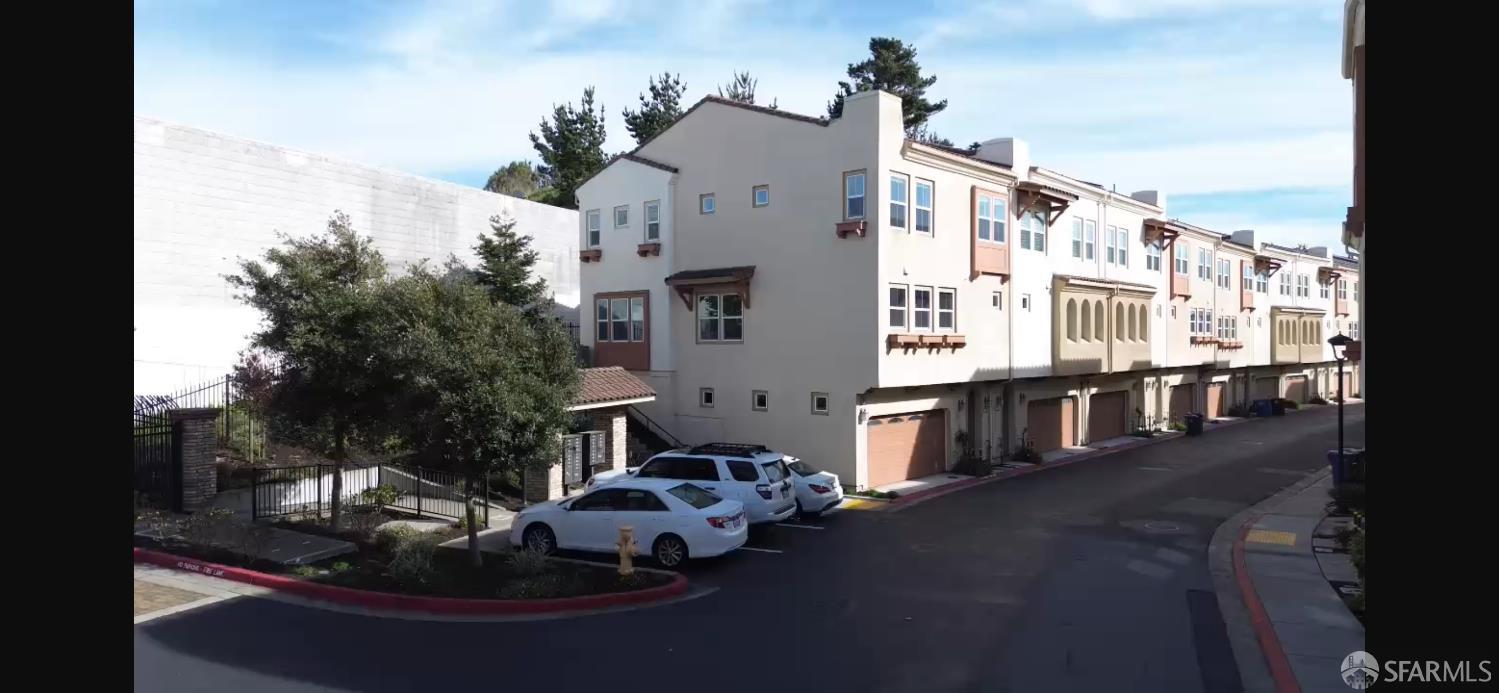 1017 Ocean View Avenue