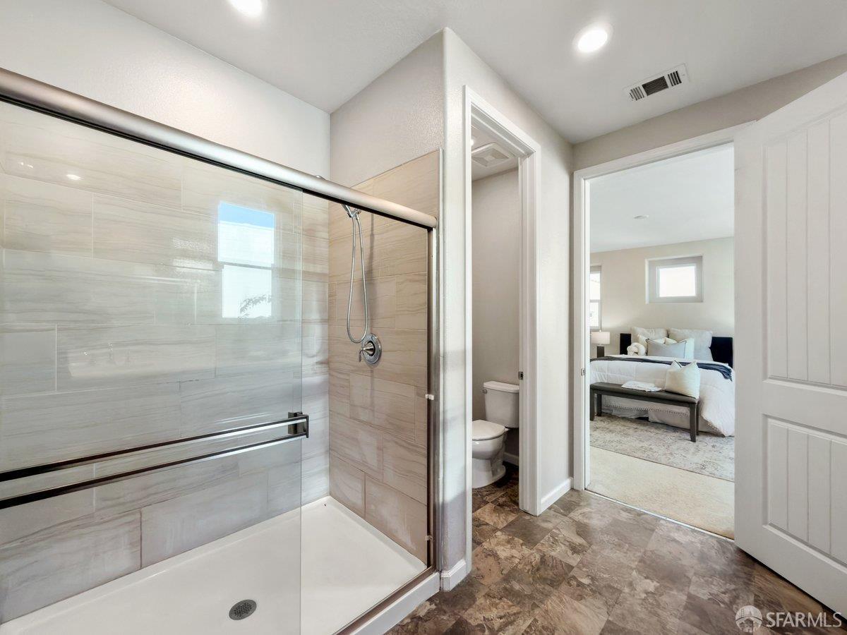 1017 Ocean View Avenue