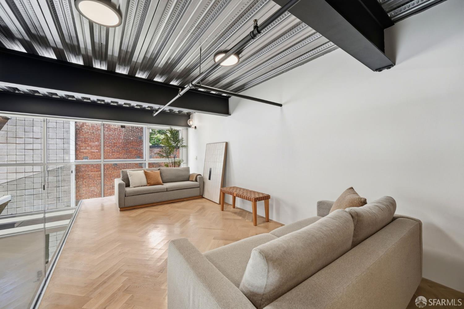 650 Delancey Street # 203