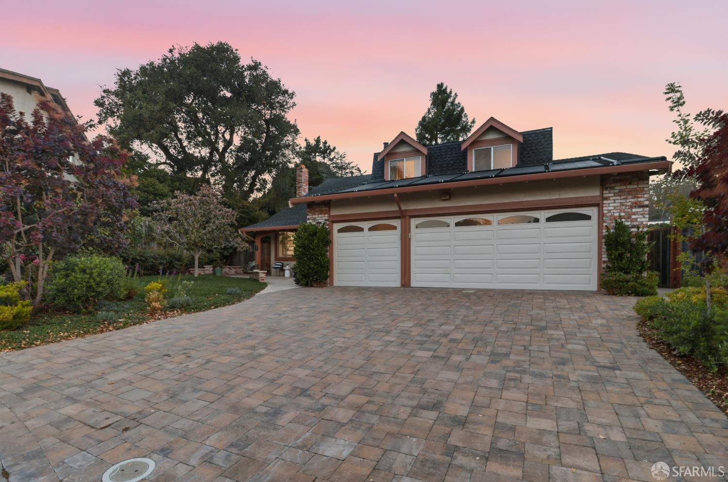 8 Bennington Court