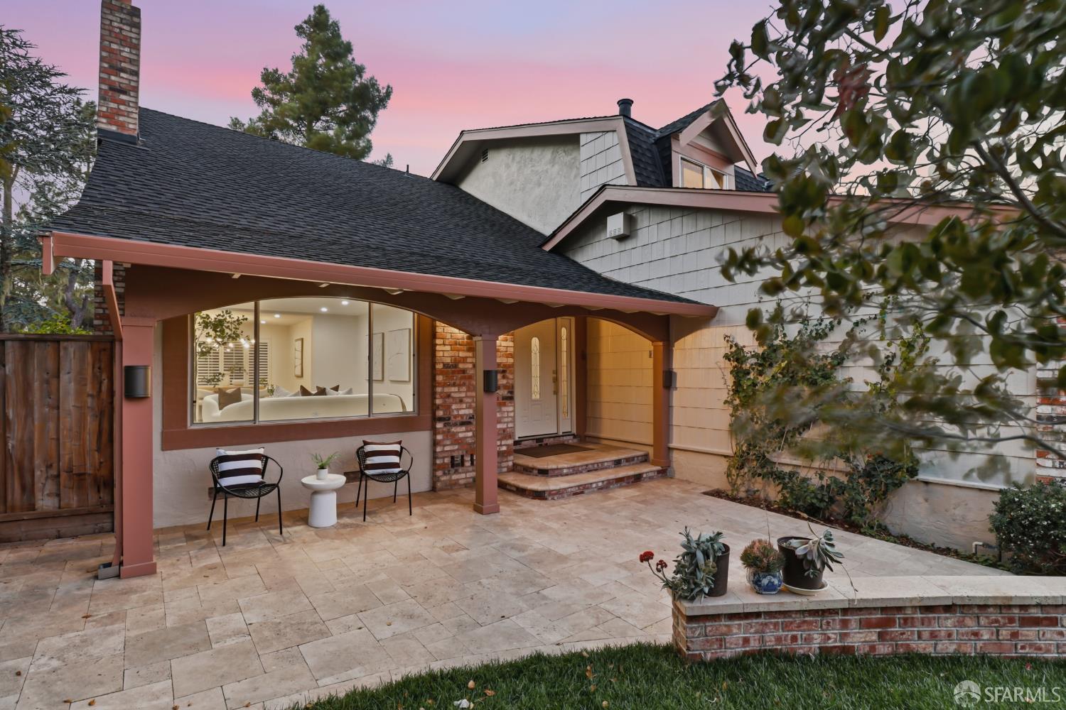 8 Bennington Court