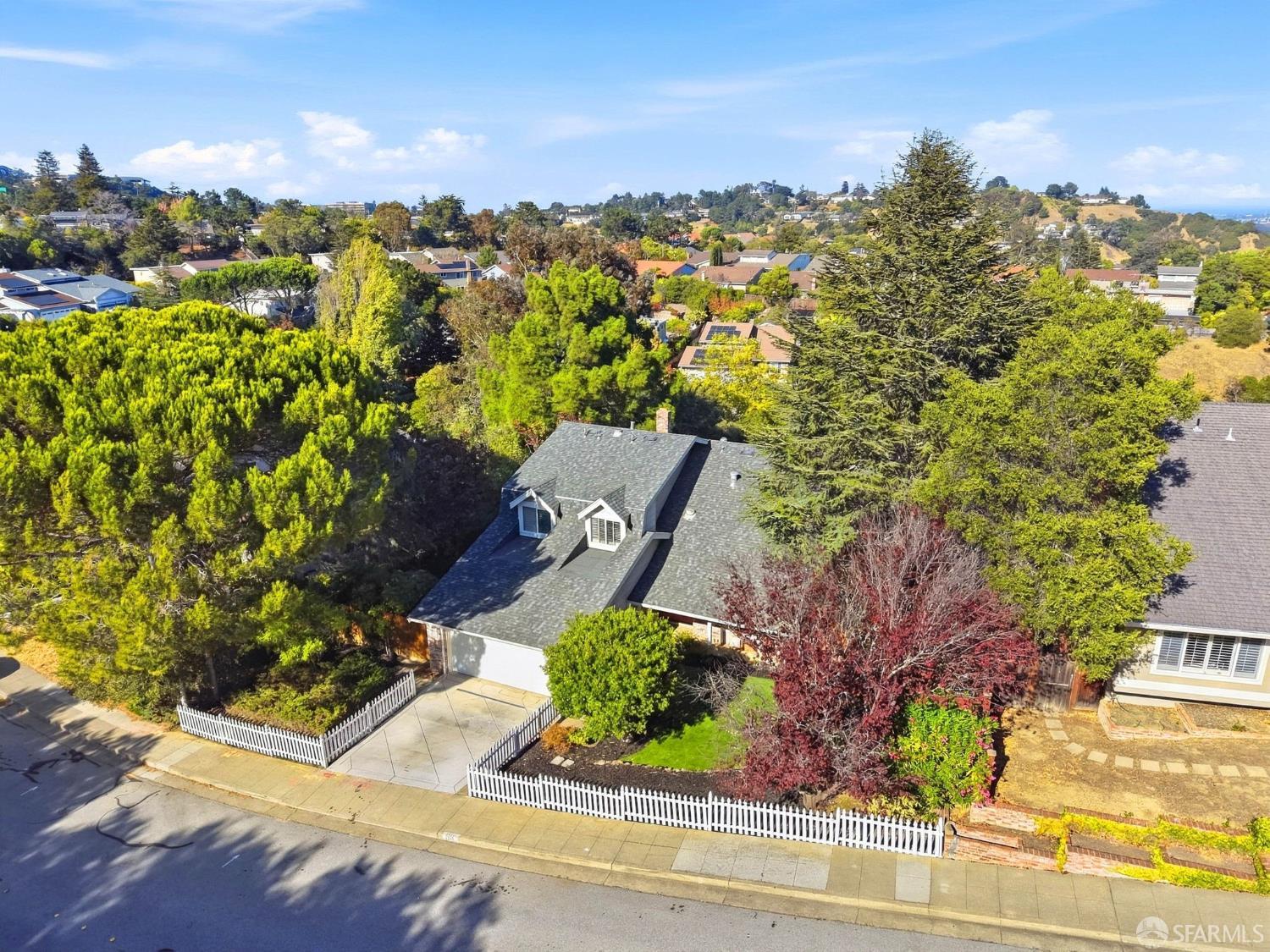 1711 Parkwood Drive