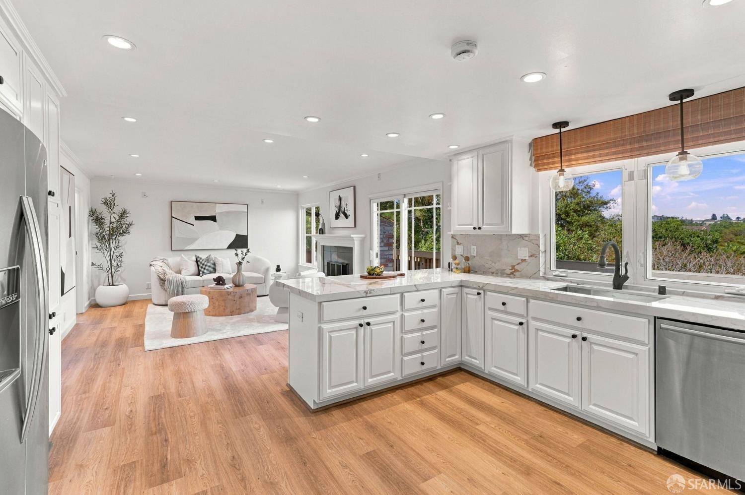 1711 Parkwood Drive