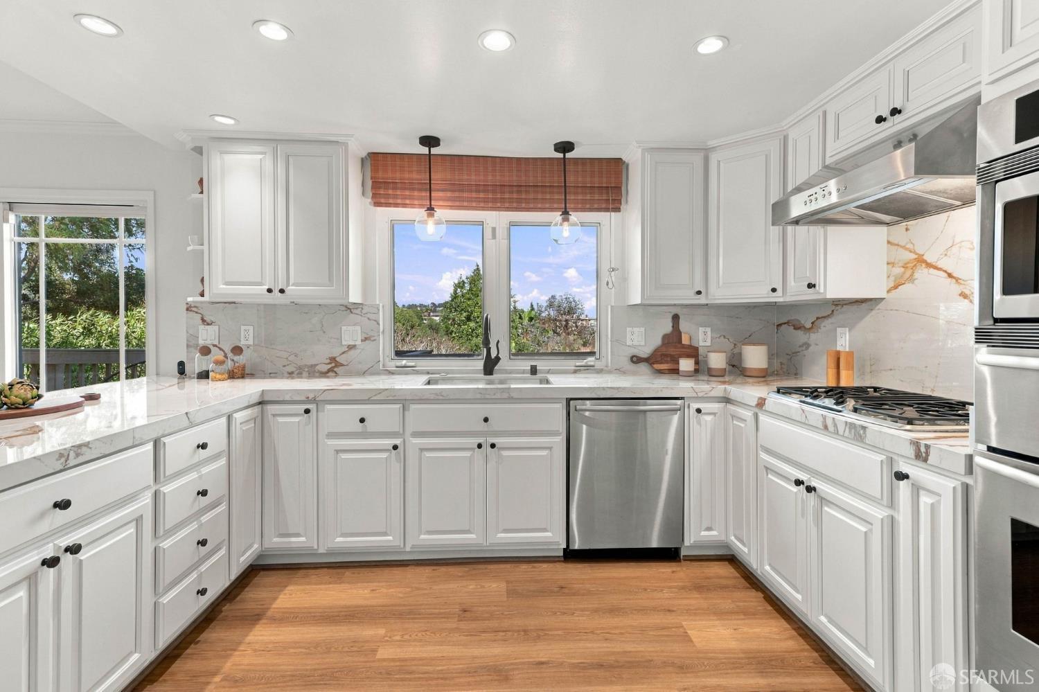 1711 Parkwood Drive