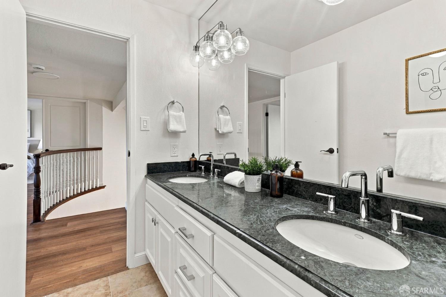 1711 Parkwood Drive