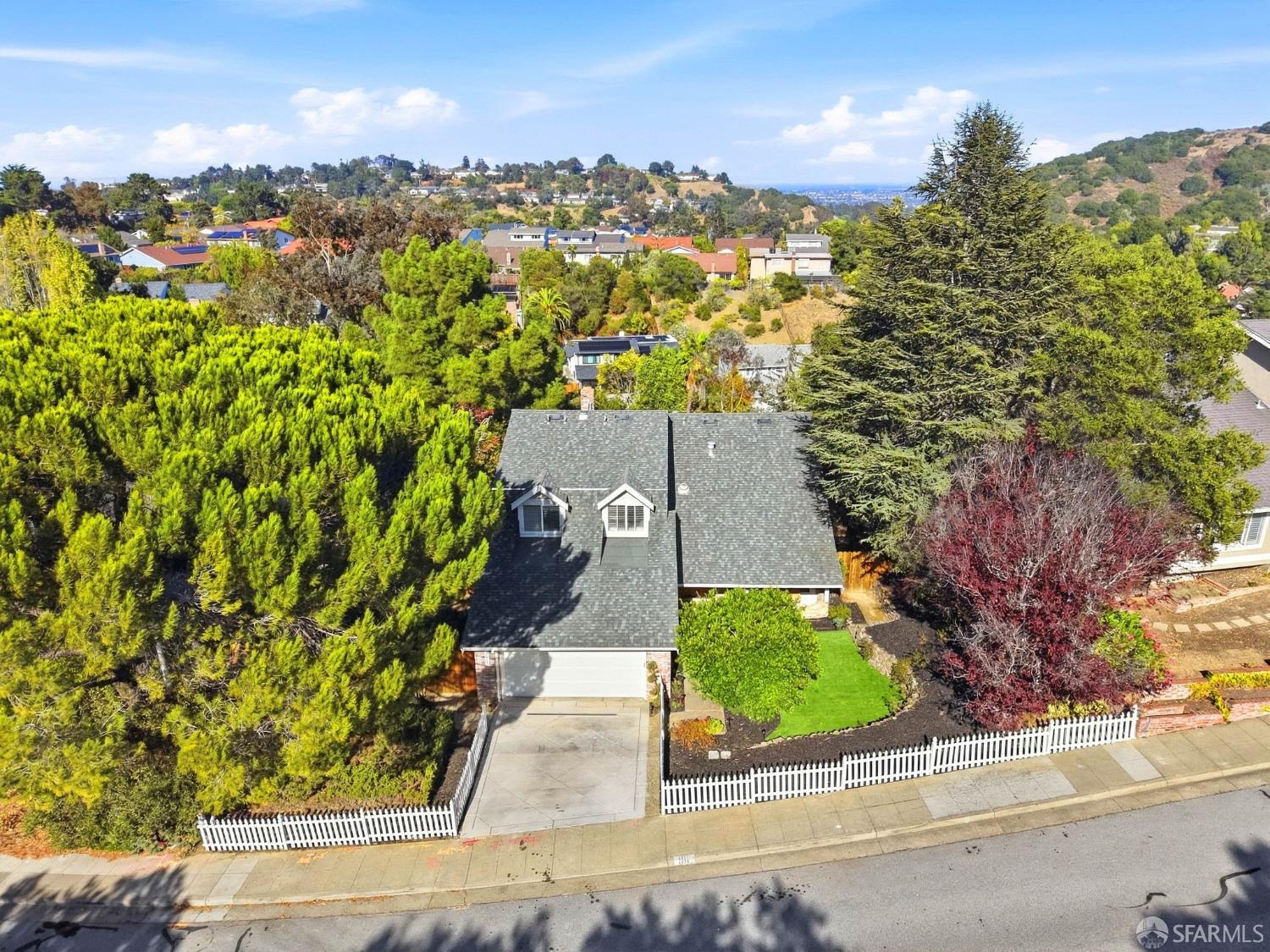 1711 Parkwood Drive