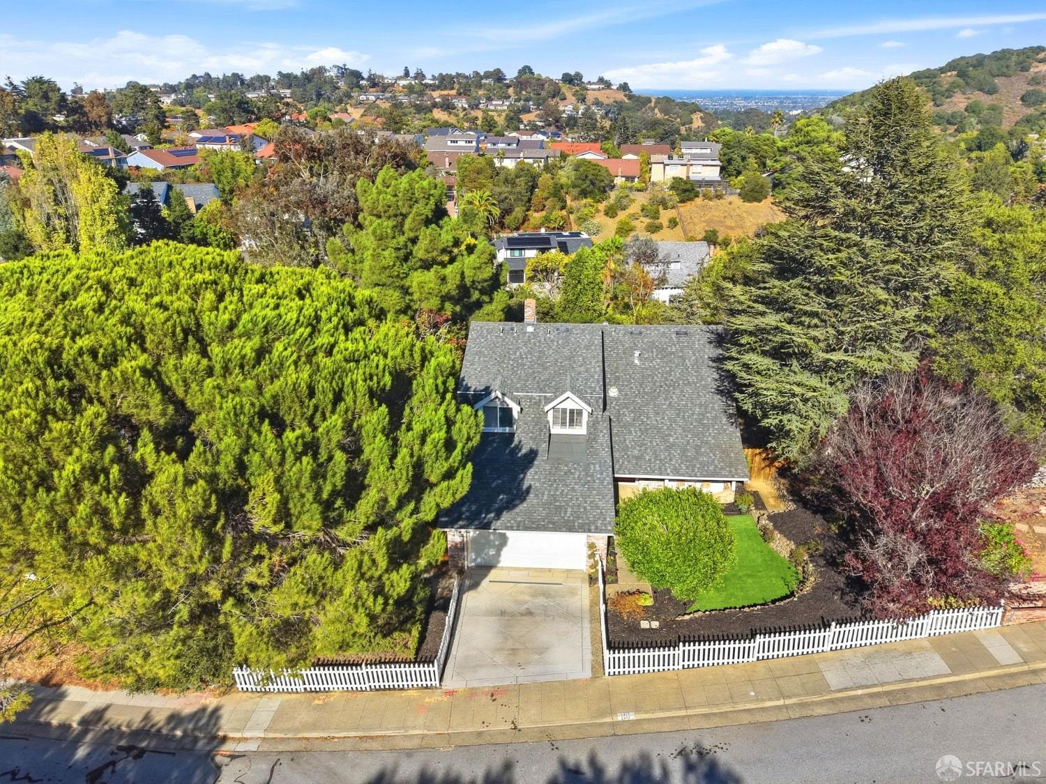 1711 Parkwood Drive