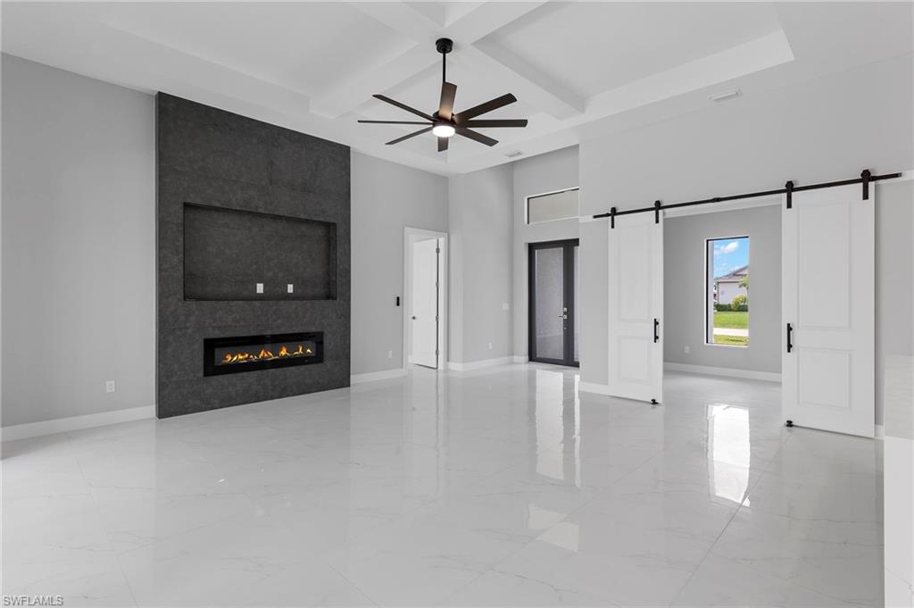 2118 SW 14th PL