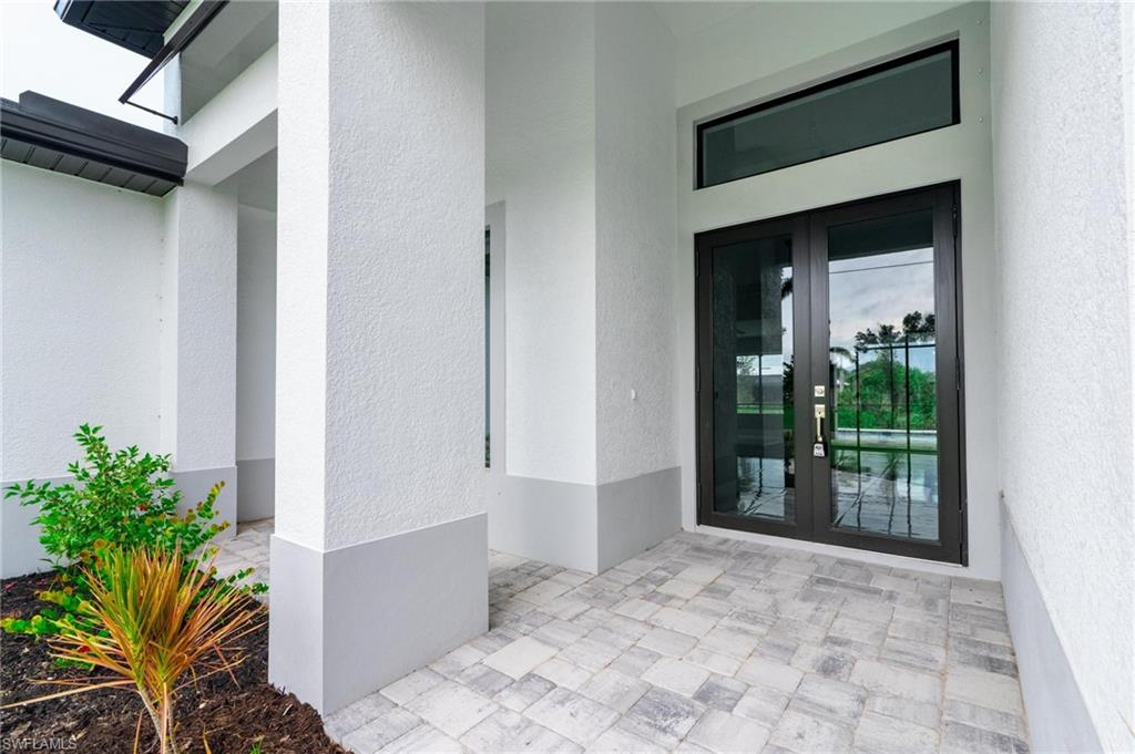 344 SW 26th AVE