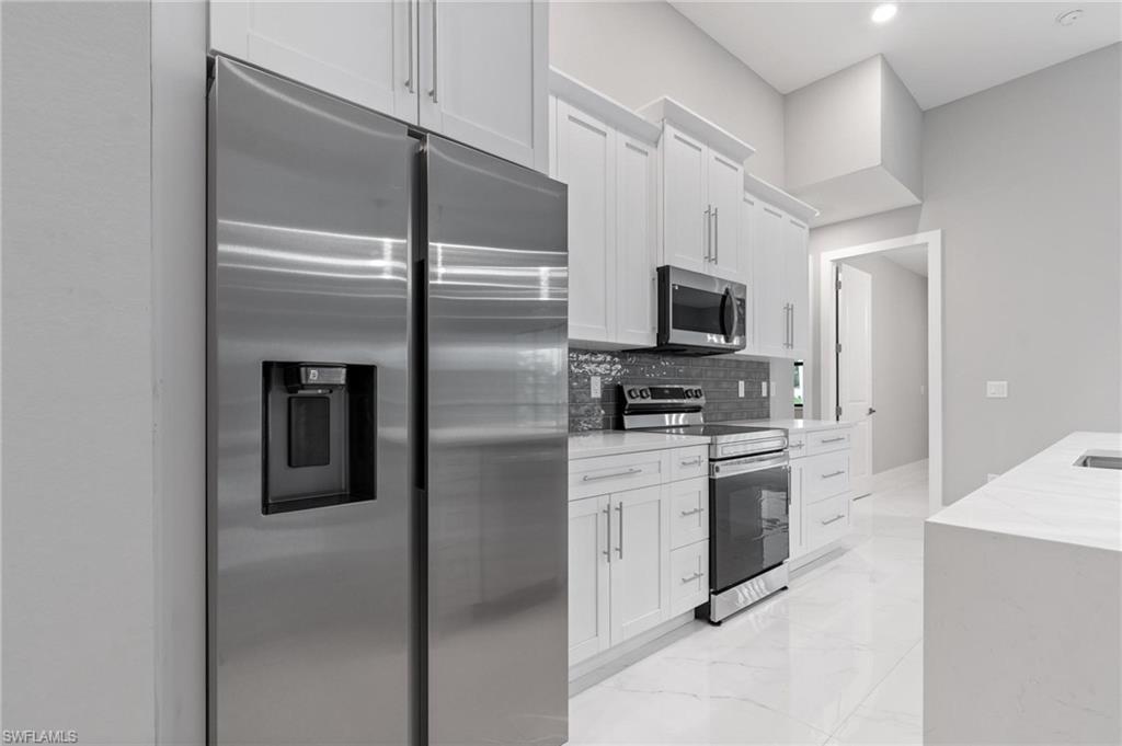344 SW 26th AVE