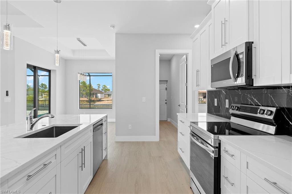 137 SE 28th TER