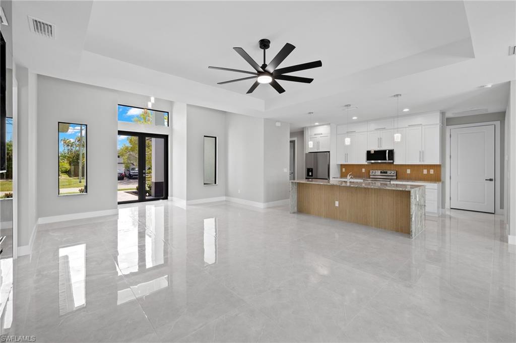 225 SW 26th TER