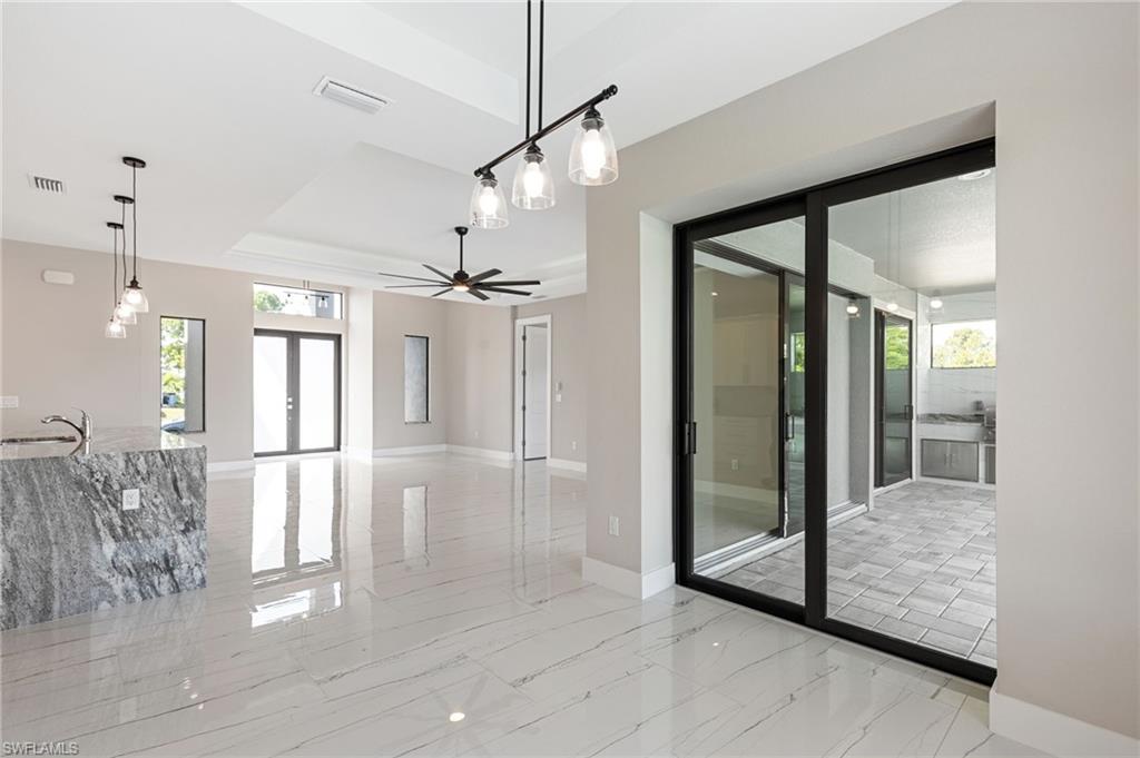 2318 NW 28th AVE