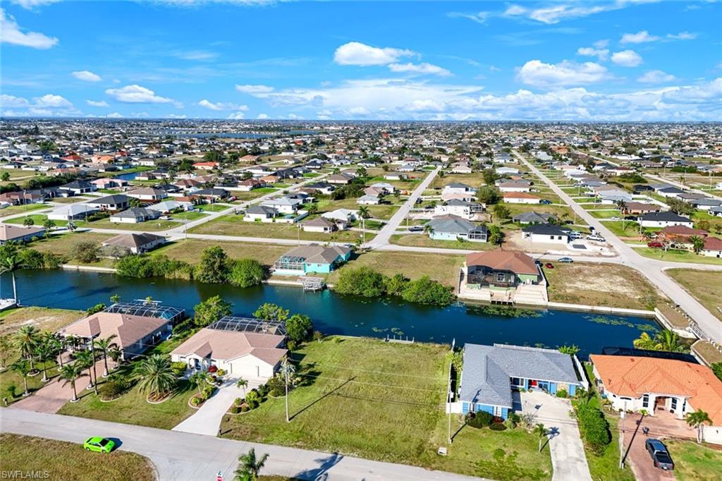 1000 NW 3rd AVE