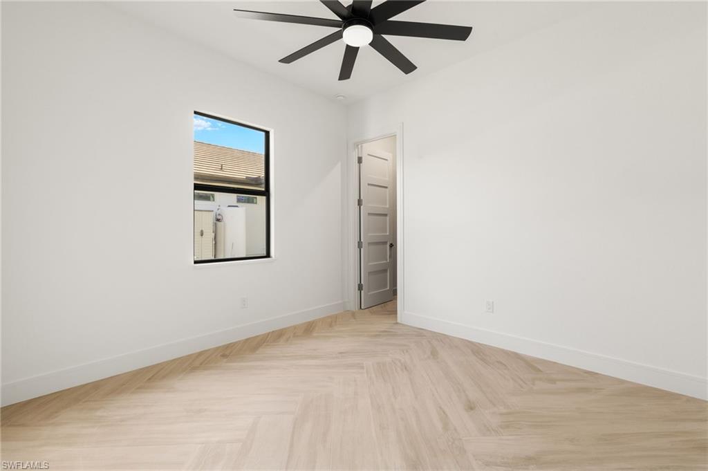 1228 NW 40th PL