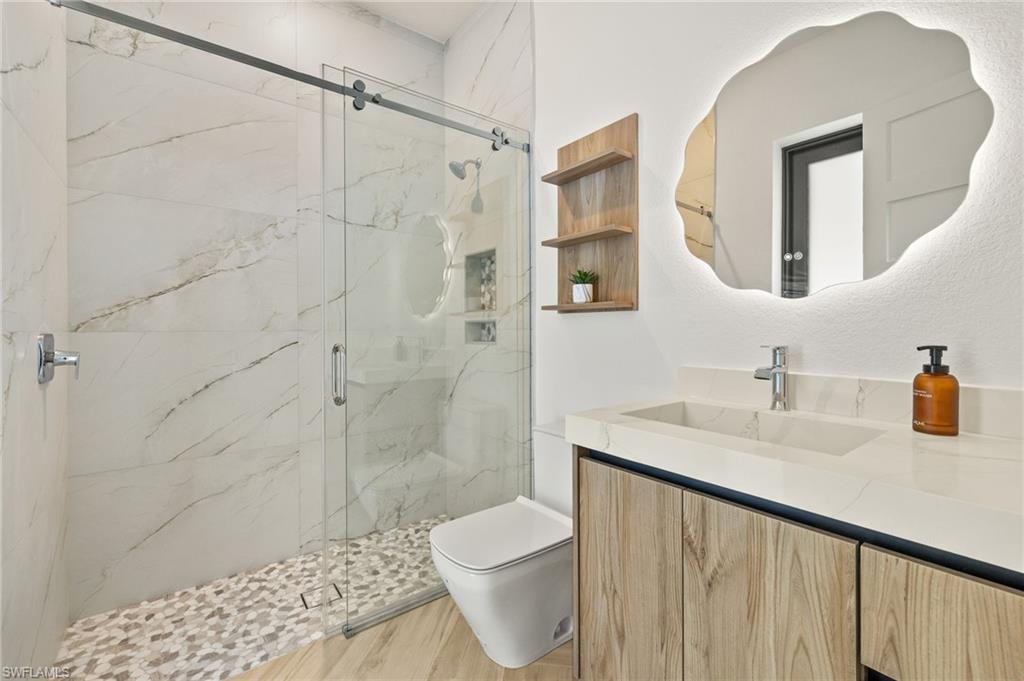 1228 NW 40th PL