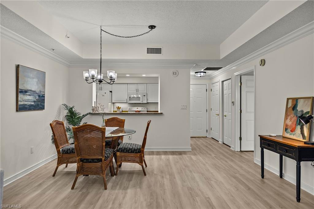 100 Glenview PL # 202