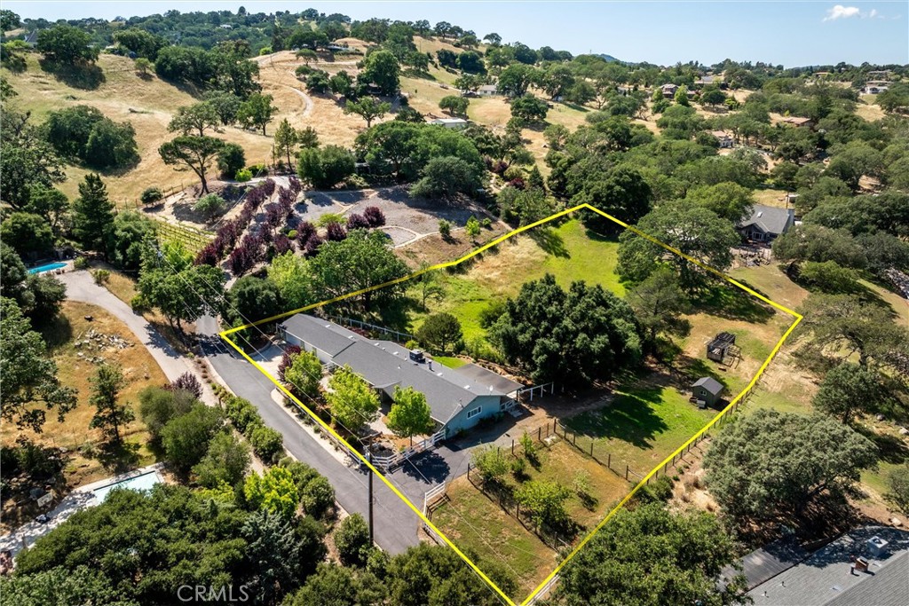 6975 San Gabriel