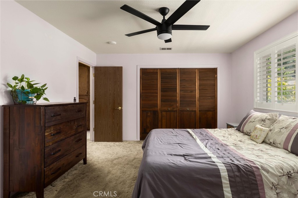 6975 San Gabriel