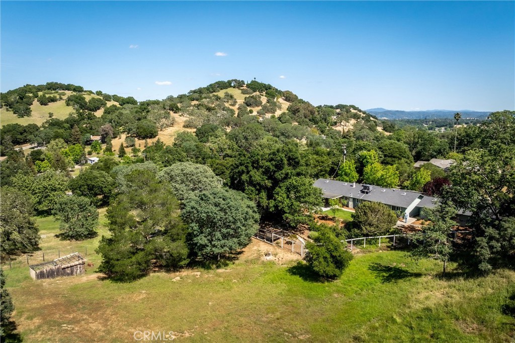 6975 San Gabriel