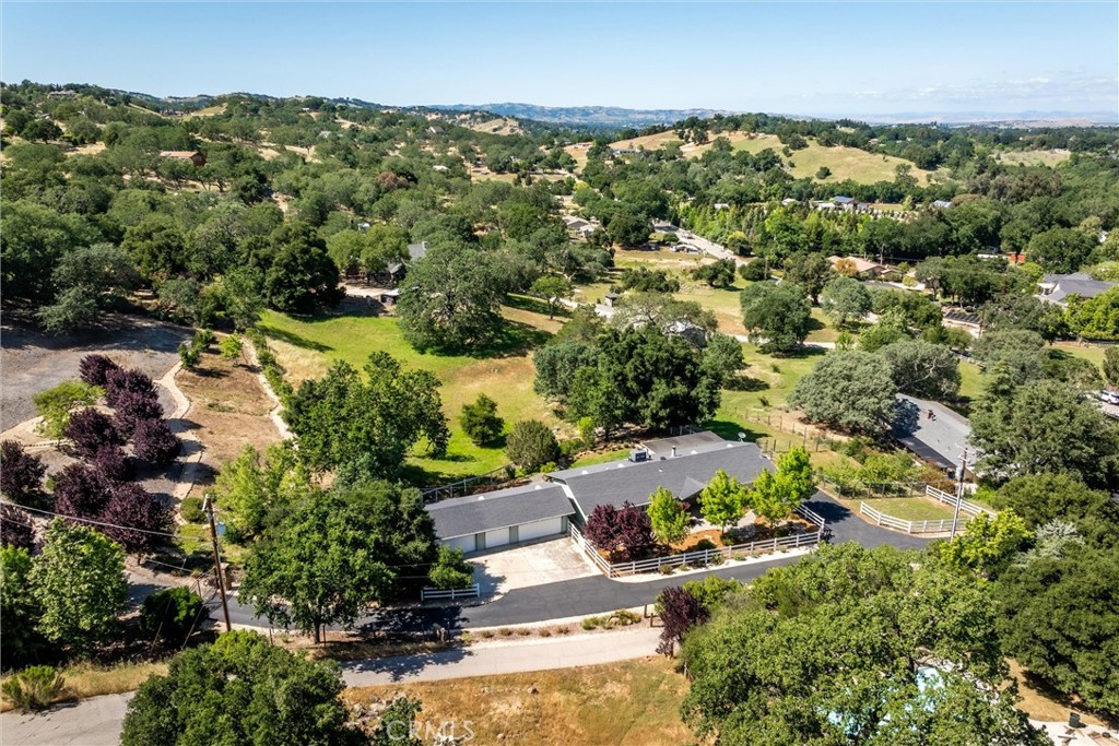 6975 San Gabriel