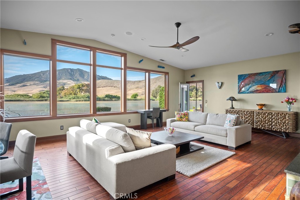 1330 Oceanaire Drive
