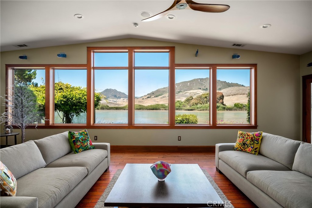 1330 Oceanaire Drive