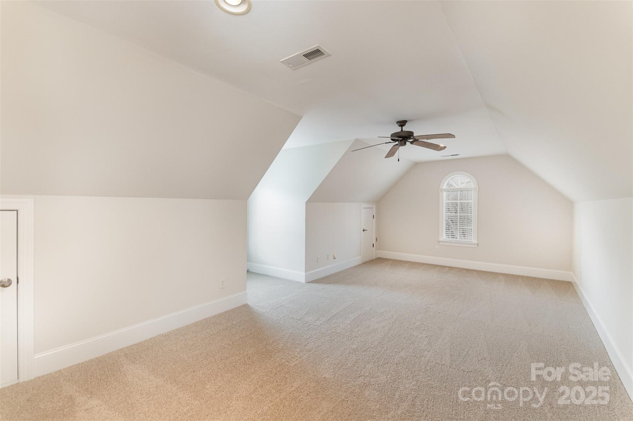125 Whiterock Drive