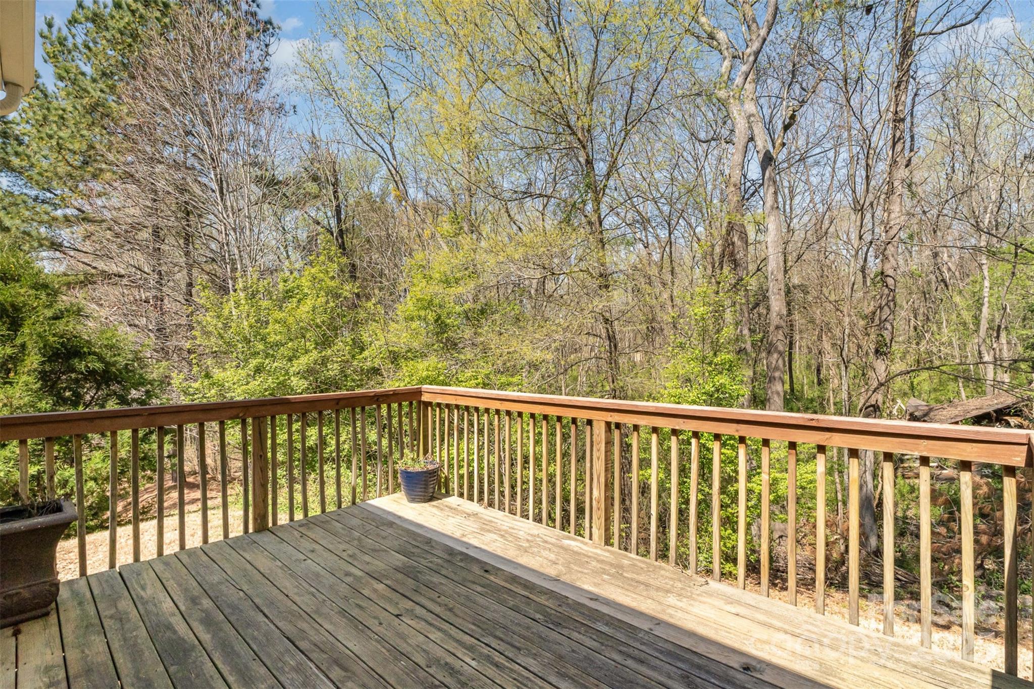 1026 Eagles Nest Lane